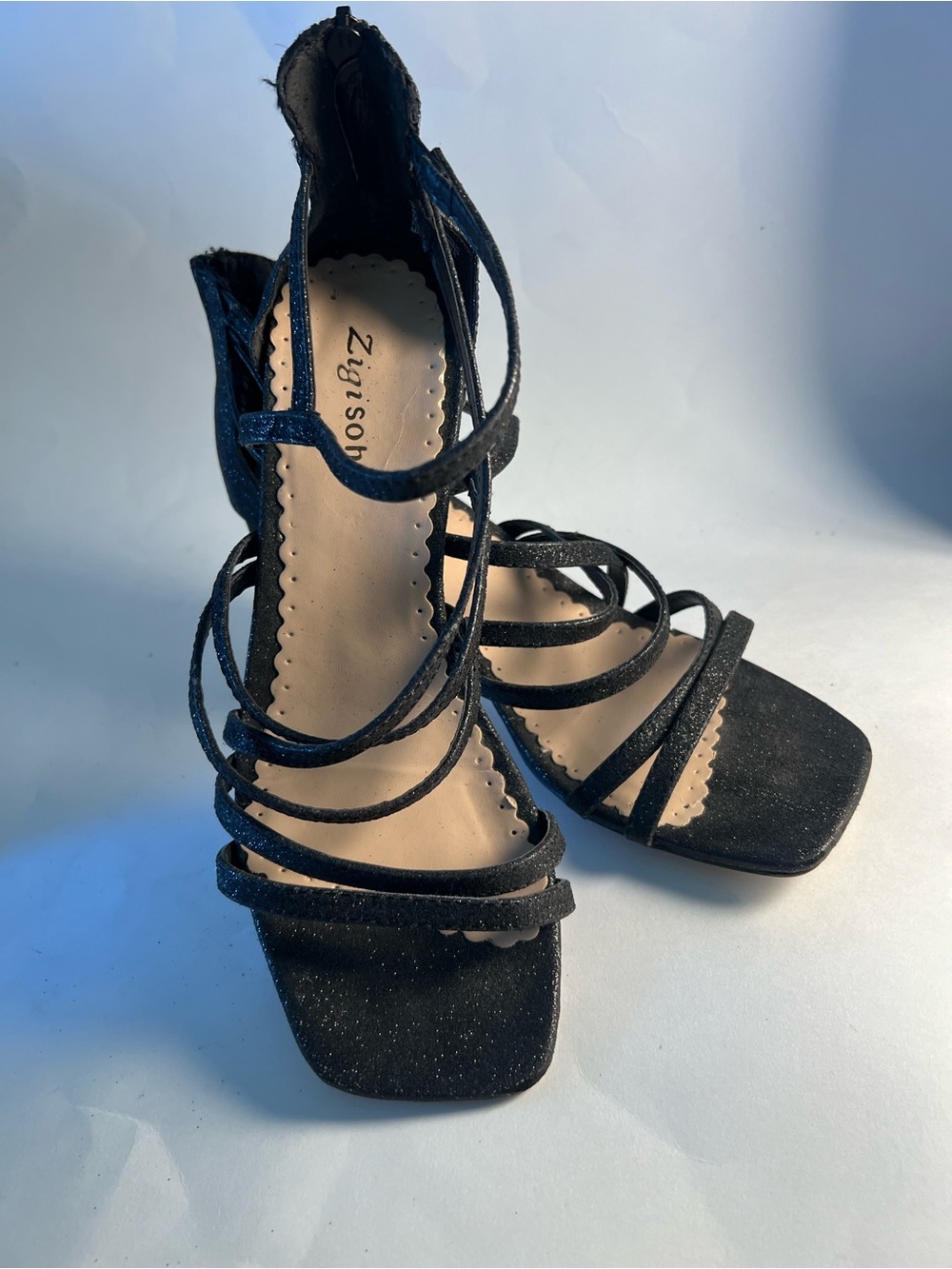 Zigi Soho Women’s Black Glitter Strappy Block Heel Square Toe Zip Size 9